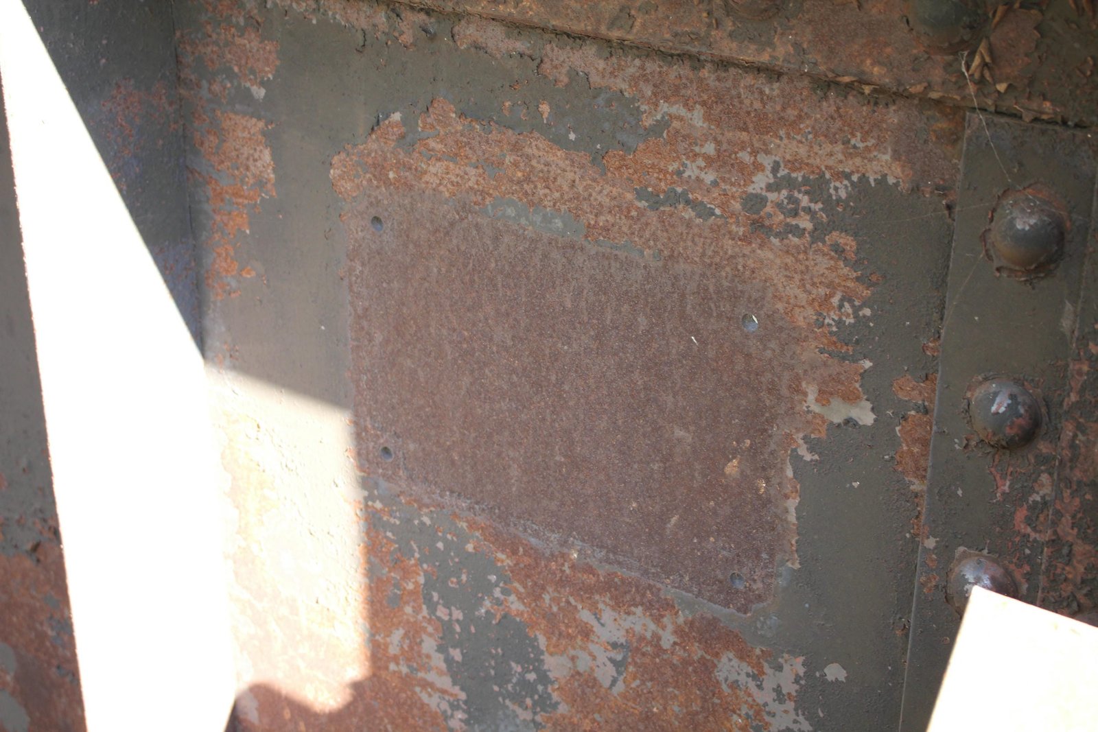 Missing plaque, main span